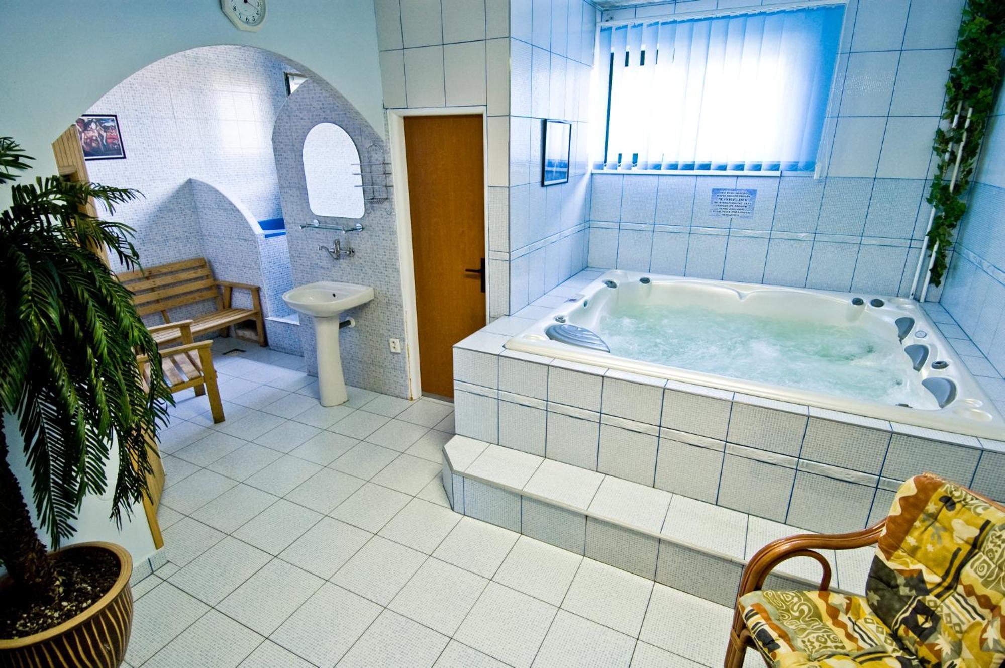 Hotel Relax U Drsu Tabor Ngoại thất bức ảnh