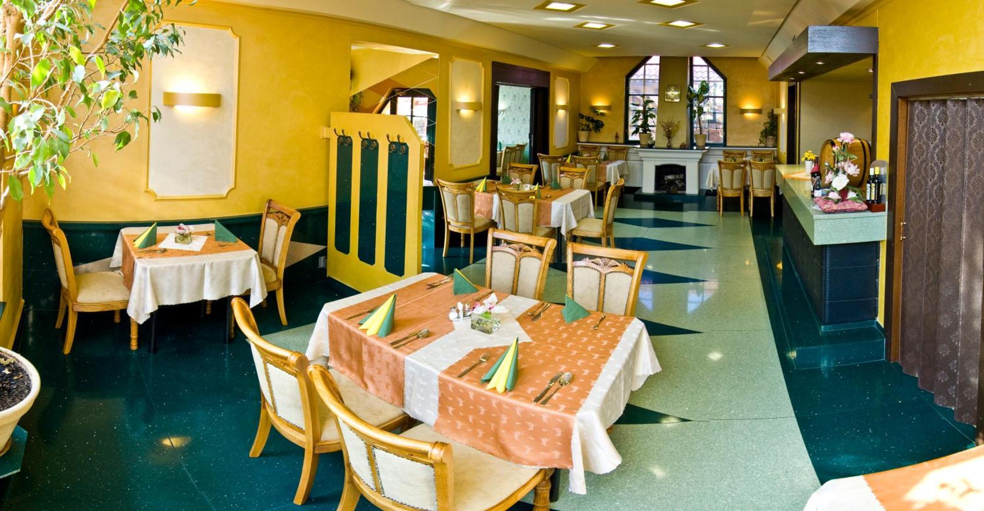 Hotel Relax U Drsu Tabor Ngoại thất bức ảnh